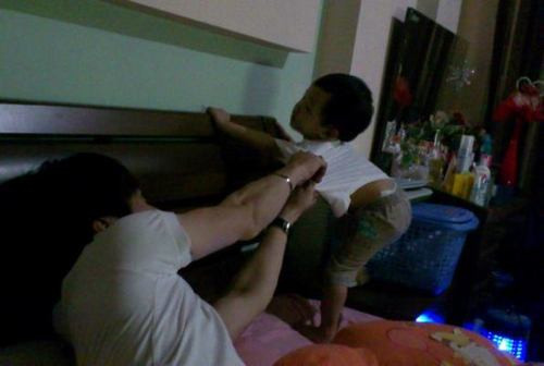 Những hình ảnh hiếm hoi của Tường Linh và con trai. Những hình ảnh hiếm hoi của Tường Linh và con trai.