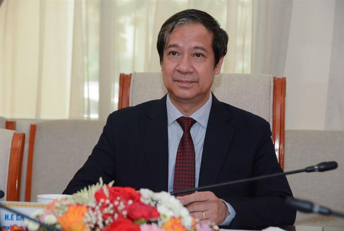 Bộ trưởng Nguyễn Kim Sơn trao đổi tại buổi tiếp (ảnh: Giáo dục và Đào tạo)