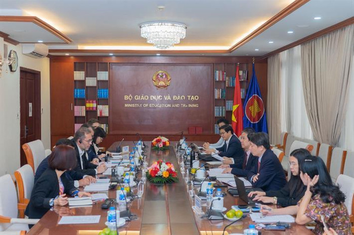 Quang cảnh buổi làm việc (ảnh: Bộ Giáo dục và Đào tạo) Quang cảnh buổi làm việc (ảnh: Bộ Giáo dục và Đào tạo)