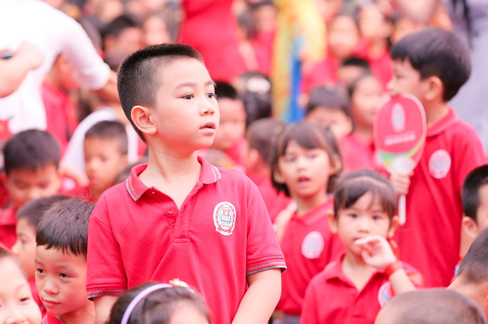 Cảm xúc ngỡ ngàng của học trò trong ngôi trường mới Cảm xúc ngỡ ngàng của học trò trong ngôi trường mới