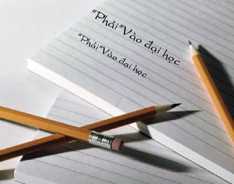 12 năm đèn sách, bất cứ học sinh cuối cấp nào cùng khát khao được vào ĐH 12 năm đèn sách, bất cứ học sinh cuối cấp nào cùng khát khao được vào ĐH