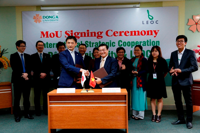 Đại học Đông Á chú trọng đào tạo gắn kết với doanh nghiệp để tạo thêm nhiều cơ hội thực tập, việc làm cho sinh viên. Ảnh: PC Đại học Đông Á chú trọng đào tạo gắn kết với doanh nghiệp để tạo thêm nhiều cơ hội thực tập, việc làm cho sinh viên. Ảnh: PC