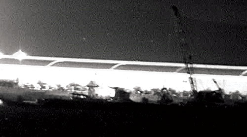 1giờ 52 phút 48 nổi phềnh lên