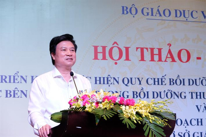 Thứ trưởng Nguyễn Hữu Độ phát biểu tại hội thảo (Ảnh: moet.gov.vn) Thứ trưởng Nguyễn Hữu Độ phát biểu tại hội thảo (Ảnh: moet.gov.vn)