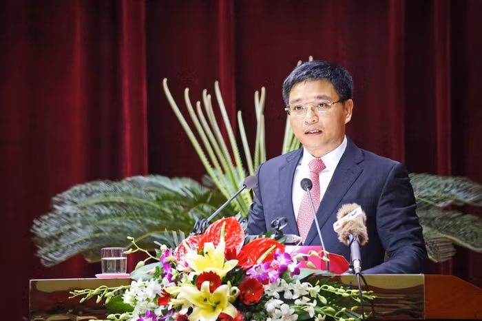 Ông Nguyễn Văn Thắng - Chủ tịch Ủy ban nhân dân tỉnh Quảng Ninh kiêm nhiệm giữ chức vụ Hiệu trưởng Trường Đại học Hạ Long, nhiệm kỳ 2020-2025. (Nguồn ảnh: Vietnamnet)
