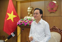 Sẽ ràng buộc trách nhiệm nếu điểm học bạ cao vút mà điểm thi tốt nghiệp lại thấp Sẽ ràng buộc trách nhiệm nếu điểm học bạ cao vút mà điểm thi tốt nghiệp lại thấp