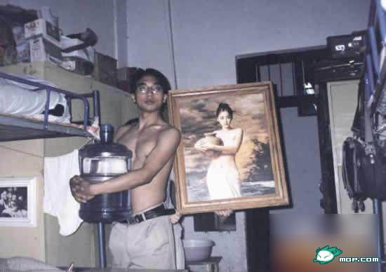 Hai con người , một hoàn cảnh ! Hai con người , một hoàn cảnh !