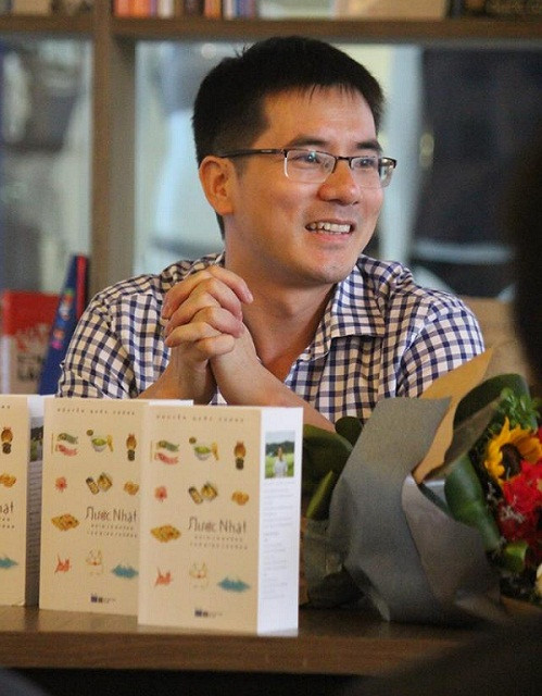 Tác giả Nguyễn Quốc Vương tại lễ ra mắt cuốn sách "Nước Nhật nhìn từ những thứ bình thường" Tác giả Nguyễn Quốc Vương tại lễ ra mắt cuốn sách "Nước Nhật nhìn từ những thứ bình thường"