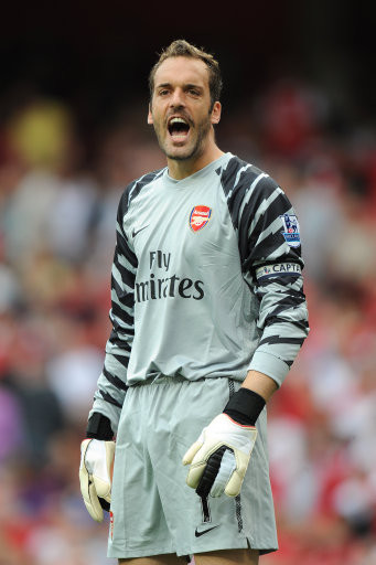 Cho West Ham mượn từ đầu mùa giải, nhưng thủ thành người Tây Ban Nha Almunia cũng giống với hoàn cảnh của Andrei Arshavin. Và mùa hè tới, rất có thể thủ thành này quay trở lại thi đấu giải La Liga. Cho West Ham mượn từ đầu mùa giải, nhưng thủ thành người Tây Ban Nha Almunia cũng giống với hoàn cảnh của Andrei Arshavin. Và mùa hè tới, rất có thể thủ thành này quay trở lại thi đấu giải La Liga.