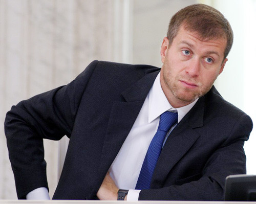 Hàng loạt cái tên đang nổi như ‘cồn’ trên thị trường chuyển nhượng cũng được Abramovich liệt vào danh sách mua sắm hè tới đây…