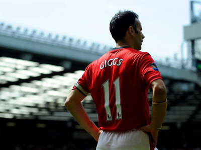 Cầu thủ của M.U chơi hay nhất trong trận gặp Basel lại là "ông già" Ryan Giggs Cầu thủ của M.U chơi hay nhất trong trận gặp Basel lại là "ông già" Ryan Giggs