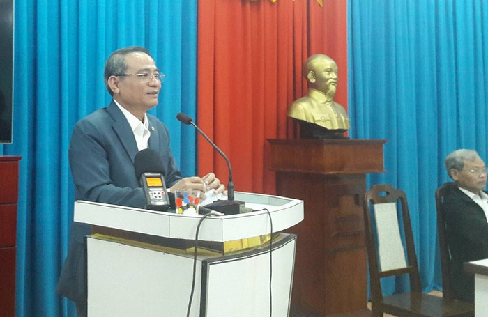 Bí thư Thành ủy Đà Nẵng lo lắng về nhân sự kế cận khi chỉ có 2/15 thành viên Ban thường vụ Thành ủy còn tuổi tái cử. Ảnh: TT Bí thư Thành ủy Đà Nẵng lo lắng về nhân sự kế cận khi chỉ có 2/15 thành viên Ban thường vụ Thành ủy còn tuổi tái cử. Ảnh: TT