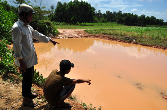 Hố công trình- nơi xảy ra vụ chết đuối thương tâm vào chiều Hố công trình- nơi xảy ra vụ chết đuối thương tâm vào chiều