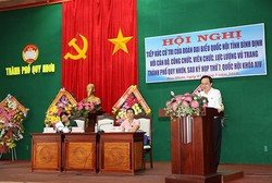 Đang có nhiều bộ sách giáo khoa được gửi lên Bộ Giáo dục chờ thẩm định Đang có nhiều bộ sách giáo khoa được gửi lên Bộ Giáo dục chờ thẩm định