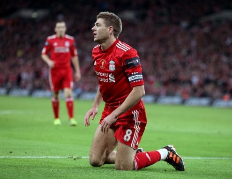 Ngay cả Steven Gerrard (Liverpool) cũng có không ít lần thể hiện tài năng diễn xuất trên sân cỏ.