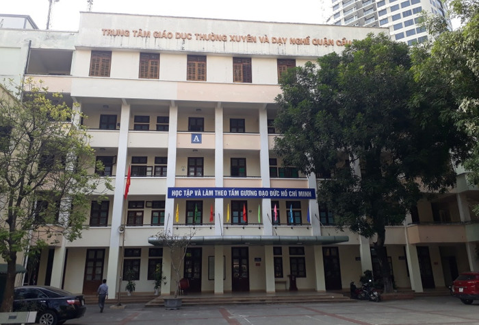 Trung tâm giáo dục thường xuyên và dạy nghề Cầu Giấy, địa chỉ số 2 ngõ 233 đường Xuân Thủy, Cầu Giấy, Hà Nội. Ảnh (NTV) Trung tâm giáo dục thường xuyên và dạy nghề Cầu Giấy, địa chỉ số 2 ngõ 233 đường Xuân Thủy, Cầu Giấy, Hà Nội. Ảnh (NTV)