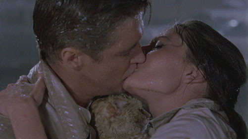 Breakfast at Tiffany's là một trong những bộ phim nổi tiếng nhất của "Huyền thoại sắc đẹp" Audrey Hepburn.