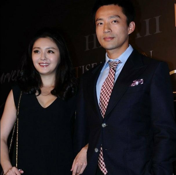 Khi được hỏi về chuyện con cái khi hơn một năm công chúng vẫn chưa nhận được tin vui, Đại S khéo léo từ chối đây không phải thời điểm thích hợp để cô chia sẻ chuyện tế nhị này.