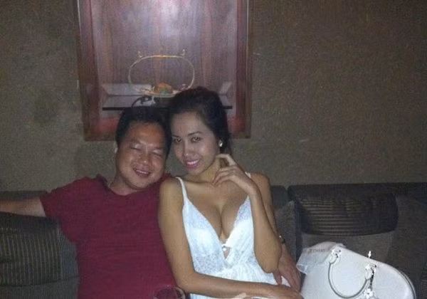 Trên trang cá nhân, Mỹ Xuân không ngần ngại khoe người yêu tặng mình những món quà gì, hay cô được người yêu chiều chuộng thế nào…