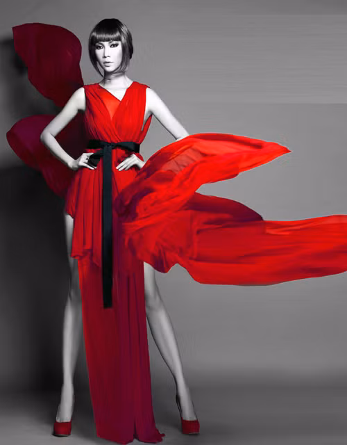 Xuân Lan là siêu mẫu đa tài, bởi ngoài khả năng trình diễn thời trang cuốn hút, cô còn có tài diễn xuất và chỉ đạo. Cô tham gia diễn kịch nói, đóng phim truyền hình, đảm nhận vai trò đạo diễn, tổ chức các chương trình thời trang lớn.