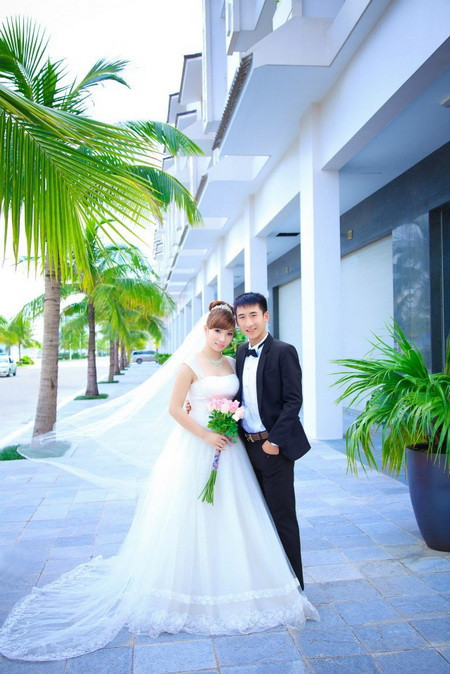 Nhắc đến Hải Huy, có lẽ nhiều người hâm mộ bóng đá Việt Nam còn bỡ ngỡ, nhưng với CĐV Quảng Ninh thì không ai không biết Hải Huy chính là ngôi sao sáng nhất đội bóng đất Mỏ. Nhắc đến Hải Huy, có lẽ nhiều người hâm mộ bóng đá Việt Nam còn bỡ ngỡ, nhưng với CĐV Quảng Ninh thì không ai không biết Hải Huy chính là ngôi sao sáng nhất đội bóng đất Mỏ.