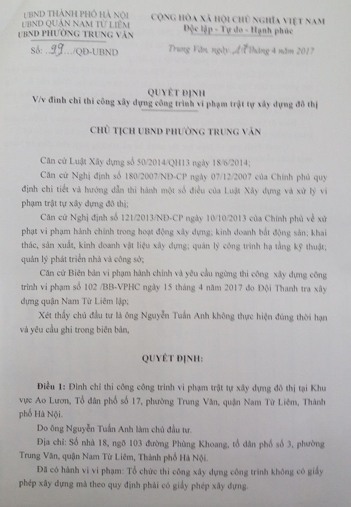 Quyết định đình chỉ thi công xây dựng công trình vi phạm trật tự đô thị của phường Trung Văn chỉ là trên giấy. Ảnh H.T Quyết định đình chỉ thi công xây dựng công trình vi phạm trật tự đô thị của phường Trung Văn chỉ là trên giấy. Ảnh H.T