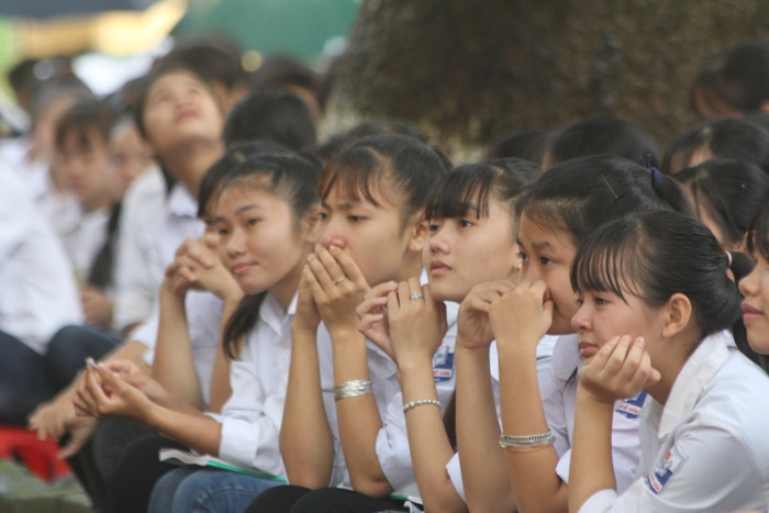 Hướng nghiệp đang là một khâu yếu của giáo dục phổ thông hiện nay (ảnh Học sinh Trường Trung học Phổ thông Nguyễn Viết Xuân tại "Hội thảo khởi nghiệp trong thời đại công nghiệp 4.0", ảnh Trinh Phúc.