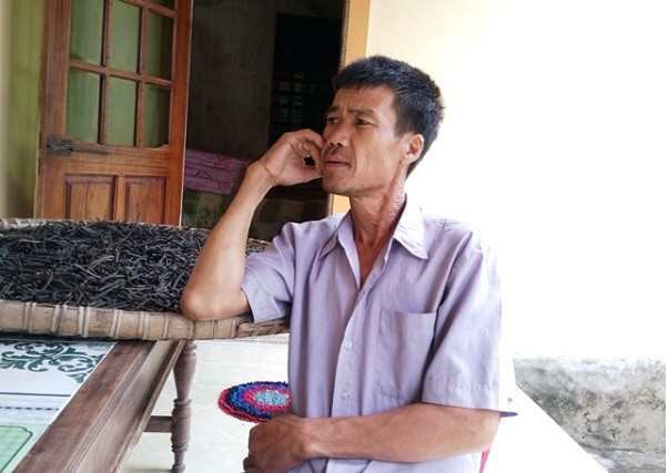 Anh Nguyễn Bá Ngọc đang hồi tưởng lại trận hải chiến Gạc Ma (Ảnh Hoàng Hà) Anh Nguyễn Bá Ngọc đang hồi tưởng lại trận hải chiến Gạc Ma (Ảnh Hoàng Hà)