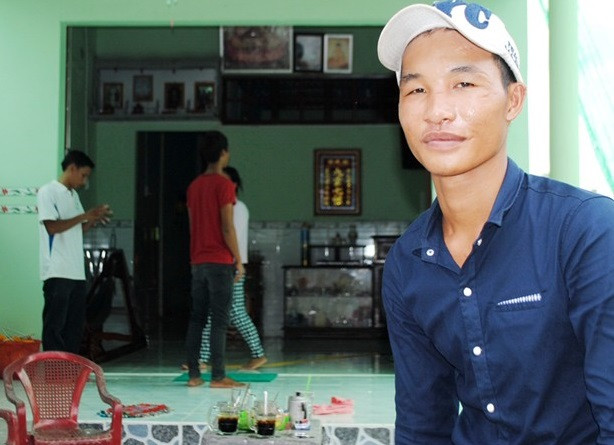 "Cậu bé bạo hành Hào Anh" bị bắt vì trộm máy tính ảnh 1 "Cậu bé bạo hành Hào Anh" bị bắt vì trộm máy tính ảnh 1