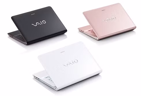 Sony VAIO E-Series 14P dày khoảng 22,4mm, màn hình 14-inch độ phân giải 1366 x 768 pixel, chạy BXL Intel Core i3-2350, bộ nhớ RAM 4GB DDR3 và card màn hình rời AMD Radeon HD 7670M bộ nhớ VRAM 1GB. Máy có 3 màu đen, trắng và hồng để người dùng lựa chọn.