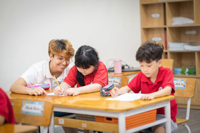 Tại Hanoi Academy, niềm vui đến trường của học sinh luôn được đặt lên hàng đầu. Tại Hanoi Academy, niềm vui đến trường của học sinh luôn được đặt lên hàng đầu.