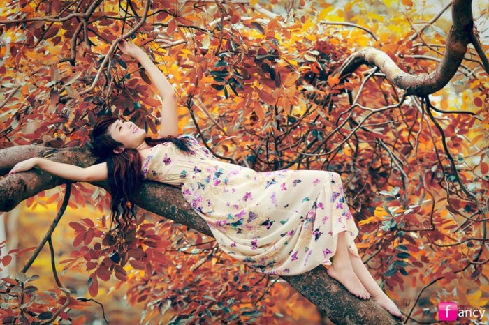 AI ĐẸP HƠN HOTGIRL KIM PHƯỢNG? NHỮNG NỮ SINH DIỆN DÁO DÀI ĐẸP HƠN CẢ HOA HẬU MAI PHƯƠNG THÚY(P29) HOTGIRL HỌC V IỆN BÁO CHÍ ĐẸP RẠNG NGỜI TRONG SẮC THU NỮ SINH ĐH PHƯƠNG ĐÔNG THƯỚT THA ÁO DÀI NGẨN NGƠ TRƯỚC STYLE DỄ THƯƠNG CỦA HƯƠNG ZINNIE KINH DỊ LỄ HỘI HÓA TRANG CỦA SINH VIÊN