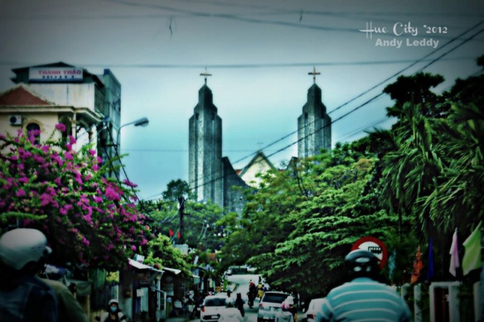 Nhà thờ chính tòa Phủ Cam Nhà thờ chính tòa Phủ Cam