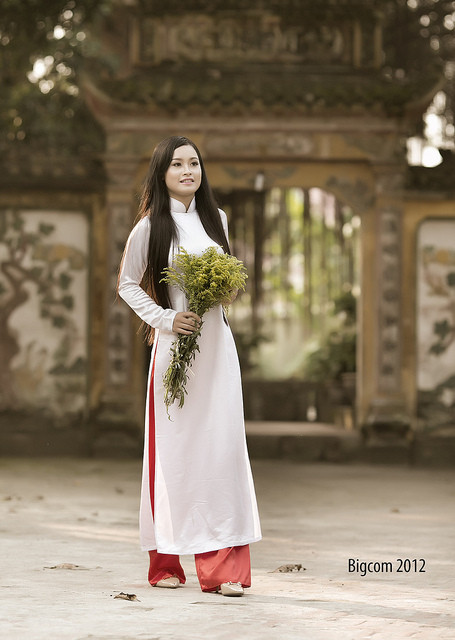 Với Thùy Dương "Hãy luôn đặt mình vào vị trí của người khác, nếu điều đó làm tổn thương bạn thì cũng sẽ làm tổn thương người khác". <<NỮ SINH KINH BẮC DỊU DÀNG KHOE SẮC TRONG TÀ ÁO DÀI <<HOT GIRL CẨM TÚ ĐẸP LÃNG MẠN TRONG SẮC MÀU HOA CỎ <<NGỠ NGÀNG HOT GIRL CÓ VẺ ĐẸP GIỐNG CA SỸ BẢO THY <<NỮ SINH CĐ DU LỊCH ĐẸP DỊU DÀNG TRONG NẮNG THU