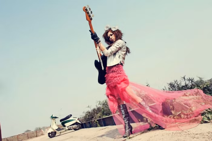 Hãng xe máy nổi tiếng Lambretta của Italy đã và đang khẳng định được vị thế của mình tại Việt Nam. Với mẫu xe LN125 thời trang về kiểu dáng, độc đáo về màu sắc, Lambretta đã xâm nhập và định vị sản phẩm của mình ở phân khúc cao cấp của thị trường xe máy tay ga Việt Nam.