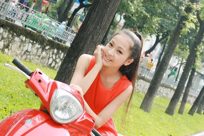 <<Á KHÔI CĐ TÀI CHÍNH - HẢI QUAN ĐẸP LÃNG MẠN TRONG SẮC TÍM <<HOT GIRL CẨM TÚ ĐẸP LÃNG MẠN TRONG SẮC MÀU HOA CỎ <<NGỠ NGÀNG HOT GIRL CÓ VẺ ĐẸP GIỐNG CA SỸ BẢO THY <<NỮ SINH CĐ DU LỊCH ĐẸP DỊU DÀNG TRONG NẮNG THU