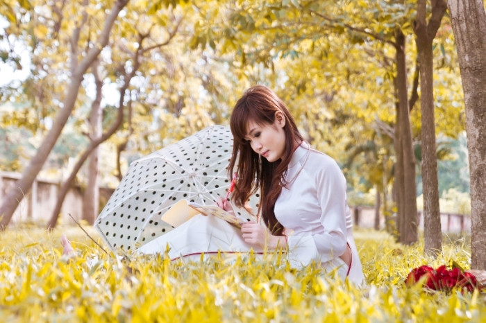 Ngọc Hà thích được nói chuyện, chia sẻ với bạn bè, thích xem phim và đam mê vẽ từ nhỏ, từng tham gia nhiều cuộc thi vẽ tranh. <<HOTGIRL HỌC V IỆN BÁO CHÍ ĐẸP RẠNG NGỜI TRONG SẮC THU <<NỮ SINH ĐH PHƯƠNG ĐÔNG THƯỚT THA ÁO DÀI <<NGẨN NGƠ TRƯỚC STYLE DỄ THƯƠNG CỦA HƯƠNG ZINNIE <<HOTGIRL THANH THỦY ƯỚC MƠ LÀM CÔ GIÁO <<NÉT HỒN NHIÊN TINH NGHỊCH CỦA NỮ DIỄN VIÊN NHÍ HÀ ANH Ngọc Hà thích được nói chuyện, chia sẻ với bạn bè, thích xem phim và đam mê vẽ từ nhỏ, từng tham gia nhiều cuộc thi vẽ tranh. <<HOTGIRL HỌC V IỆN BÁO CHÍ ĐẸP RẠNG NGỜI TRONG SẮC THU <<NỮ SINH ĐH PHƯƠNG ĐÔNG THƯỚT THA ÁO DÀI <<NGẨN NGƠ TRƯỚC STYLE DỄ THƯƠNG CỦA HƯƠNG ZINNIE <<HOTGIRL THANH THỦY ƯỚC MƠ LÀM CÔ GIÁO <<NÉT HỒN NHIÊN TINH NGHỊCH CỦA NỮ DIỄN VIÊN NHÍ HÀ ANH