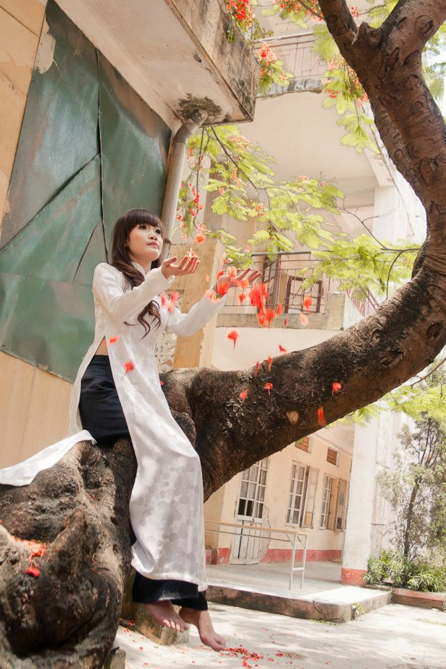 Ngọc Hà còn là một tín đồ thời trang, yêu thích sắc màu và những nét vẽ của những bản thiết kế thời trang. <<HOTGIRL HỌC V IỆN BÁO CHÍ ĐẸP RẠNG NGỜI TRONG SẮC THU <<NỮ SINH ĐH PHƯƠNG ĐÔNG THƯỚT THA ÁO DÀI <<NGẨN NGƠ TRƯỚC STYLE DỄ THƯƠNG CỦA HƯƠNG ZINNIE <<HOTGIRL THANH THỦY ƯỚC MƠ LÀM CÔ GIÁO <<NÉT HỒN NHIÊN TINH NGHỊCH CỦA NỮ DIỄN VIÊN NHÍ HÀ ANH Ngọc Hà còn là một tín đồ thời trang, yêu thích sắc màu và những nét vẽ của những bản thiết kế thời trang. <<HOTGIRL HỌC V IỆN BÁO CHÍ ĐẸP RẠNG NGỜI TRONG SẮC THU <<NỮ SINH ĐH PHƯƠNG ĐÔNG THƯỚT THA ÁO DÀI <<NGẨN NGƠ TRƯỚC STYLE DỄ THƯƠNG CỦA HƯƠNG ZINNIE <<HOTGIRL THANH THỦY ƯỚC MƠ LÀM CÔ GIÁO <<NÉT HỒN NHIÊN TINH NGHỊCH CỦA NỮ DIỄN VIÊN NHÍ HÀ ANH