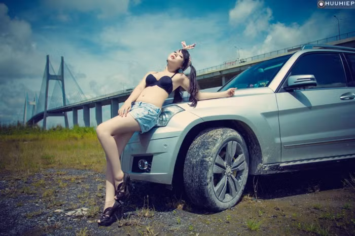 Cá tính mạnh thường bộc lộ ra ngoài Mercedes benz GLK 4matic thể hiện một xu hướng thiết kế hiện đại nhưng đầy sáng tạo và hiệu quả Cá tính mạnh thường bộc lộ ra ngoài Mercedes benz GLK 4matic thể hiện một xu hướng thiết kế hiện đại nhưng đầy sáng tạo và hiệu quả