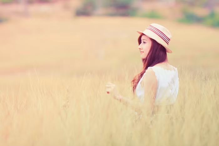 Nga Tây đặt việc học lên trên hết, không ngừng cố gắng để tiếp thu nguồn tri thức mới, cô dự định sẽ học liên thông lên Đại học và cao hơn nữa là Cao học sau khi tốt nghiệp để hoàn thiện bản thân. <<HOTGIRL THANH THỦY ƯỚC MƠ LÀM CÔ GIÁO <<NÉT HỒN NHIÊN TINH NGHỊCH CỦA NỮ DIỄN VIÊN NHÍ HÀ ANH <<Á KHÔI CĐ TÀI CHÍNH - HẢI QUAN ĐẸP LÃNG MẠN TRONG SẮC TÍM <<HOT GIRL CẨM TÚ ĐẸP LÃNG MẠN TRONG SẮC MÀU HOA CỎ <<PHÁT SỐT VÌ CÔ GIÁO XINH ĐẸP 9X TRƯỜNG AMS