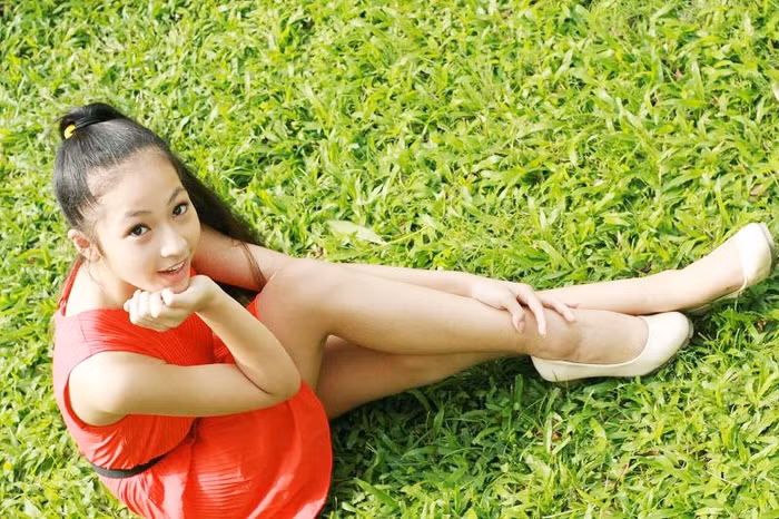 <<Á KHÔI CĐ TÀI CHÍNH - HẢI QUAN ĐẸP LÃNG MẠN TRONG SẮC TÍM <<HOT GIRL CẨM TÚ ĐẸP LÃNG MẠN TRONG SẮC MÀU HOA CỎ <<NGỠ NGÀNG HOT GIRL CÓ VẺ ĐẸP GIỐNG CA SỸ BẢO THY <<NỮ SINH CĐ DU LỊCH ĐẸP DỊU DÀNG TRONG NẮNG THU