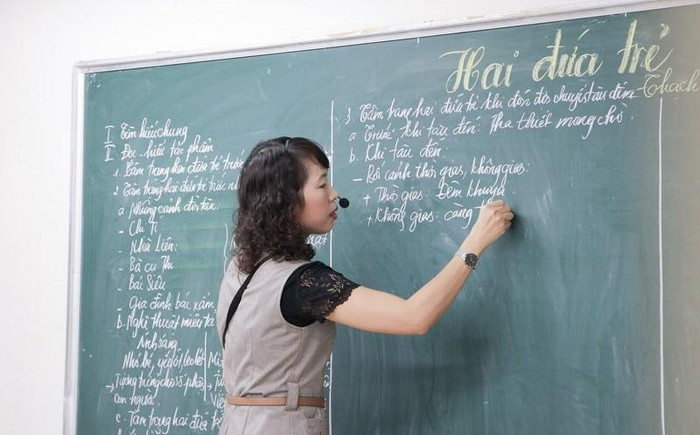 Tiết thao giảng môn Ngữ văn của giáo viên Trường Trung học phổ thông Kim Liên, Quận Đống Đa, Hà Nội. Ảnh:Trường Trung học phổ thông Kim Liên Tiết thao giảng môn Ngữ văn của giáo viên Trường Trung học phổ thông Kim Liên, Quận Đống Đa, Hà Nội. Ảnh:Trường Trung học phổ thông Kim Liên