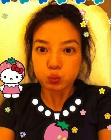 Triệu Vy nhí nhố