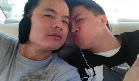 Cao Thái Sơn khẳng định ngay là không hề lừa tiền của Adam Nguyễn. Nếu Adam Nguyễn cho rằng có chuyện đó và có bằng chứng cụ thể thì Thuận có thể làm việc với cơ quan pháp luật, Sơn sẵn sàng chịu trách nhiệm. Cao Thái Sơn khẳng định ngay là không hề lừa tiền của Adam Nguyễn. Nếu Adam Nguyễn cho rằng có chuyện đó và có bằng chứng cụ thể thì Thuận có thể làm việc với cơ quan pháp luật, Sơn sẵn sàng chịu trách nhiệm.