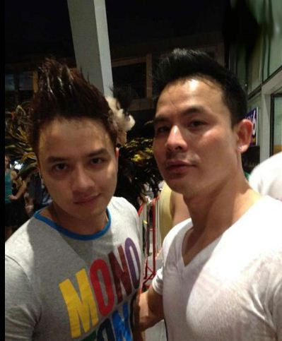 Adam cho biết thêm: “Tôi biết chắc nếu như báo chí chất vấn Cao Thái Sơn về chuyện giới tính, anh ta cũng sẽ một mực từ chối. Vì trước đây khi tôi còn ở Việt Nam, Sơn từng nói rằng nếu tôi công khai cho mọi người biết Cao Thái Sơn là gay, thì anh ta sẽ lên tiếng phủ nhận điều đó”. Adam cho biết thêm: “Tôi biết chắc nếu như báo chí chất vấn Cao Thái Sơn về chuyện giới tính, anh ta cũng sẽ một mực từ chối. Vì trước đây khi tôi còn ở Việt Nam, Sơn từng nói rằng nếu tôi công khai cho mọi người biết Cao Thái Sơn là gay, thì anh ta sẽ lên tiếng phủ nhận điều đó”.