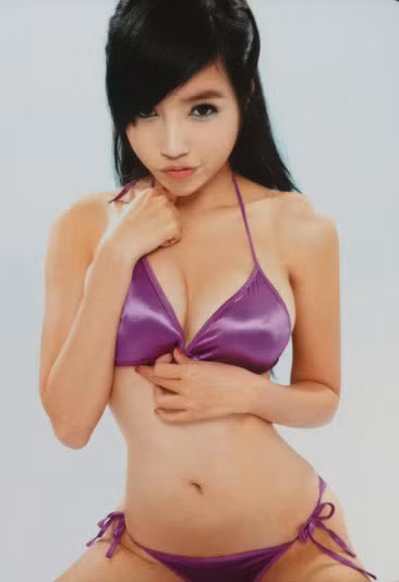 Những bộ ảnh của người đẹp luôn thu hút số lượng lớn người xem không chỉ ở Việt Nam mà còn cả nhiều quốc gia khác trên thế giới. Những bộ ảnh của người đẹp luôn thu hút số lượng lớn người xem không chỉ ở Việt Nam mà còn cả nhiều quốc gia khác trên thế giới.