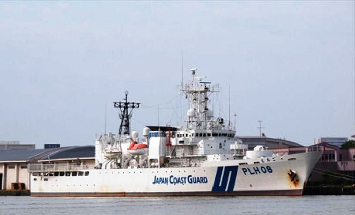 Tàu tuần tra ECHIGO của lực lượng bảo vệ bờ biển Nhật Bản chuẩn bị cập cảng Đà Nẵng. Tàu tuần tra ECHIGO của lực lượng bảo vệ bờ biển Nhật Bản chuẩn bị cập cảng Đà Nẵng.