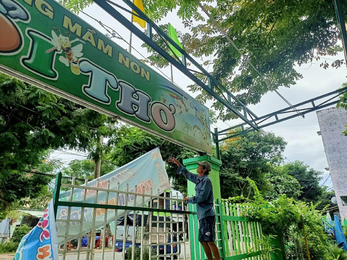 Trường mầm non Tuổi Thơ (quận Liên Chiểu) được gia cố, bảo vệ trước khi đón bão lớn.