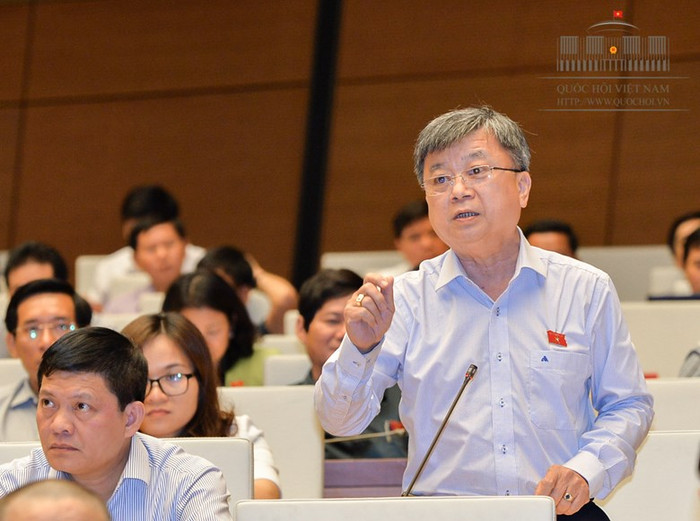 Đại biểu Trương Trọng Nghĩa đoàn Thành phố Hồ Chí Minh (ảnh quochoi.vn). Đại biểu Trương Trọng Nghĩa đoàn Thành phố Hồ Chí Minh (ảnh quochoi.vn).