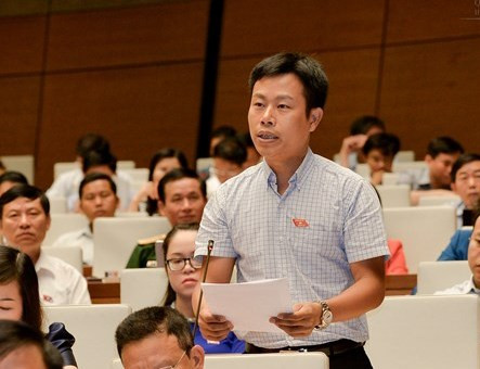 Đại biểu Lê Quân đoàn Hà Nội (ảnh quochoi.vn). Đại biểu Lê Quân đoàn Hà Nội (ảnh quochoi.vn).